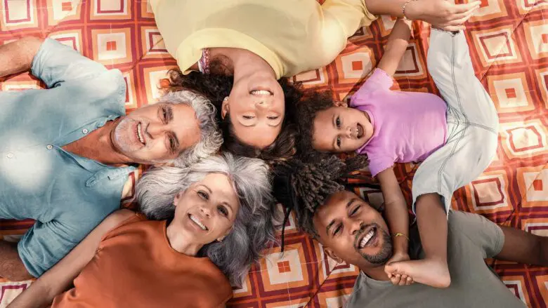 maintenir_liens_familiaux_poster